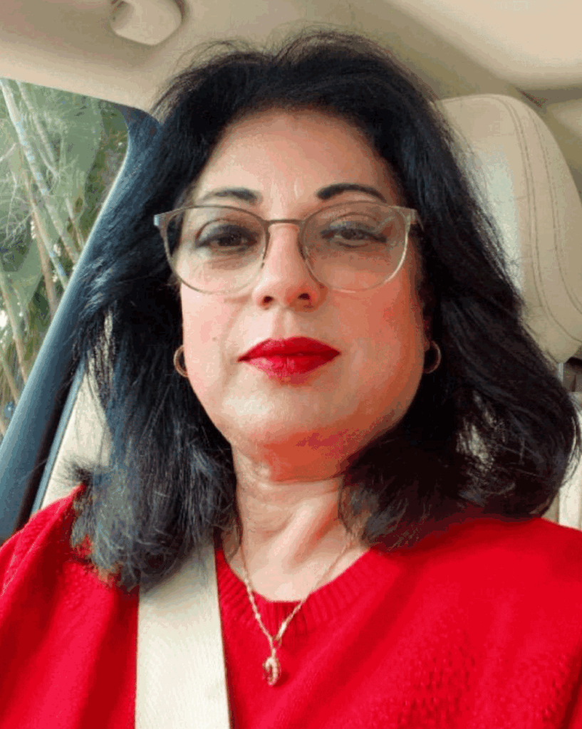 Headshot of Anjum Khurshid, DIRECTOR and Treasurer